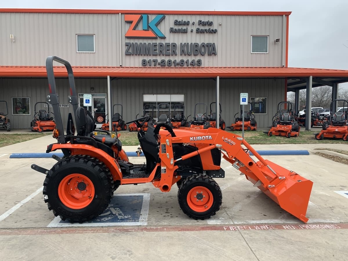 kubota compact tractor