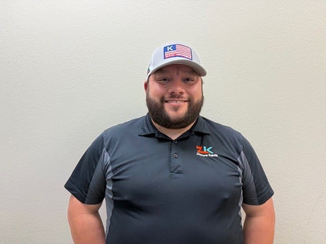 Kam Kruz – Fort Worth Sales Associate