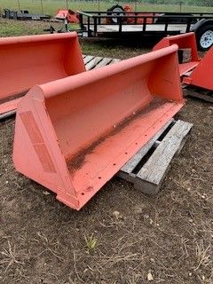 2008 Kubota L2286 Loader Bucket – #107666